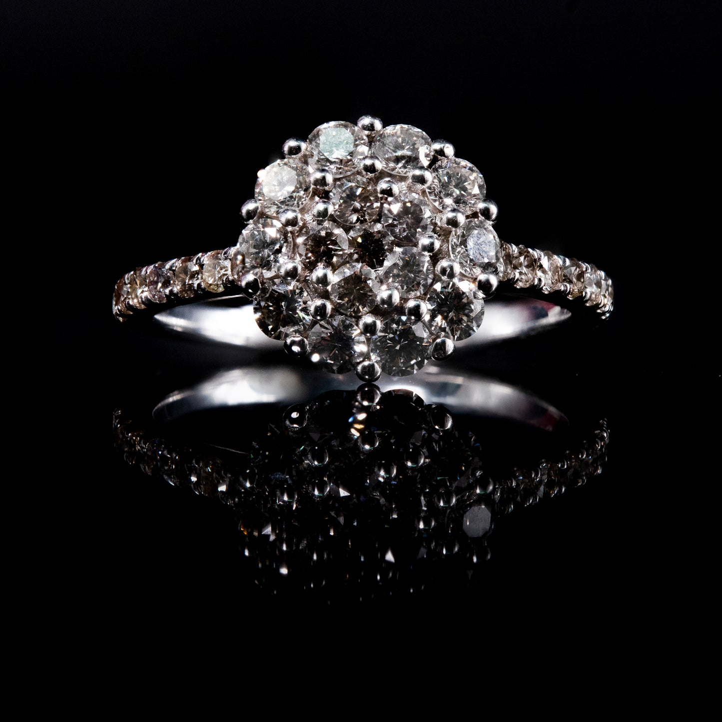 Circle Round Flower Ring